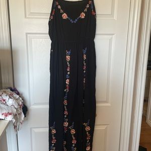 Forever 21 black floral maxi
